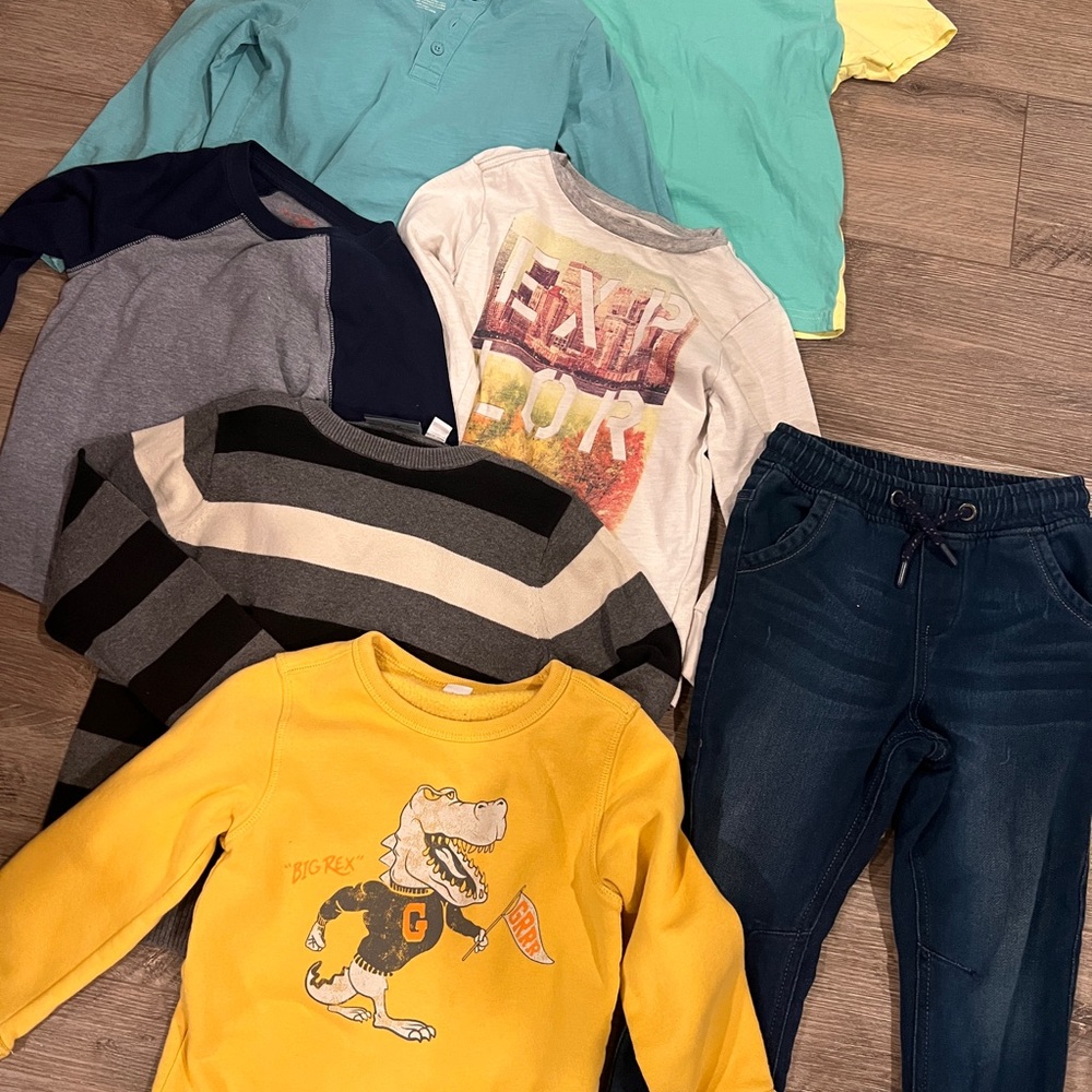Boys 4/5, 5T, 5/6 clothing